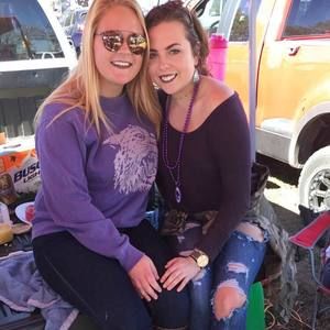 Meet your Posher, Carlee